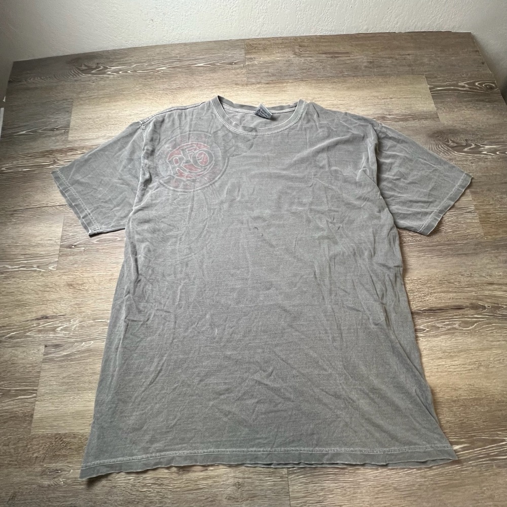 Comfort Colors REO Speedwagon T-Shirt Mens XL Gray Graphic Band Tee Vintage Look